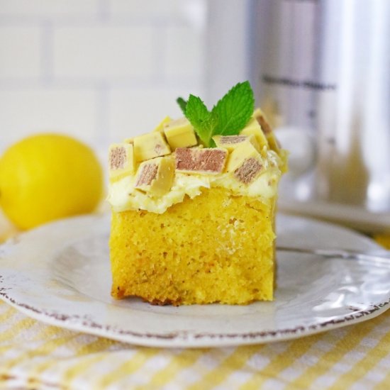 Slow cooker lemon crunch cake