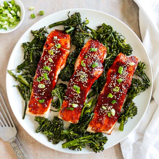 Gochujang Salmon (3 easy methods)