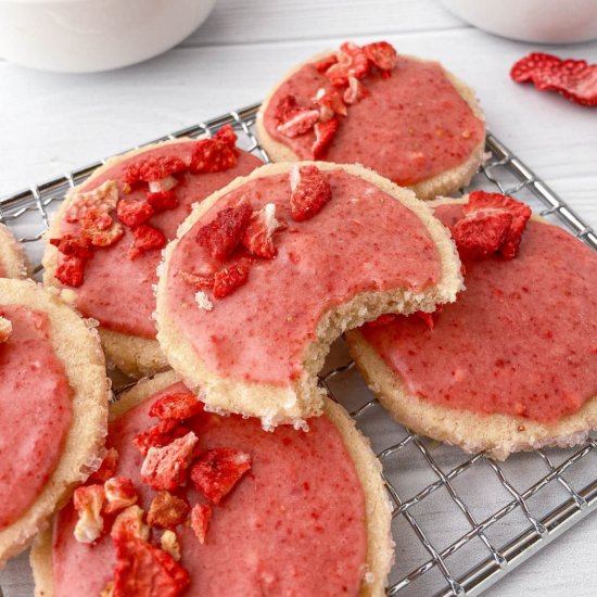 Strawberry Shortbread Cookies