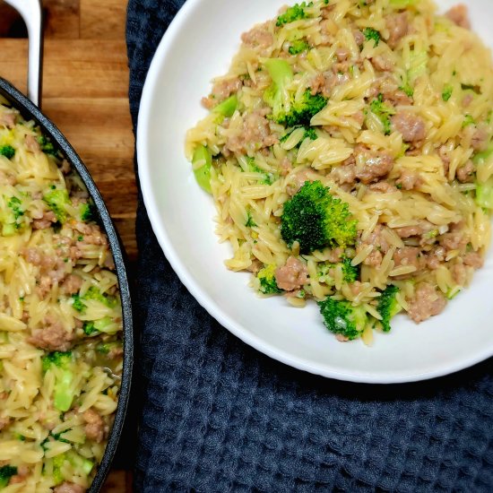 One Pot Sausage Broccoli Pasta