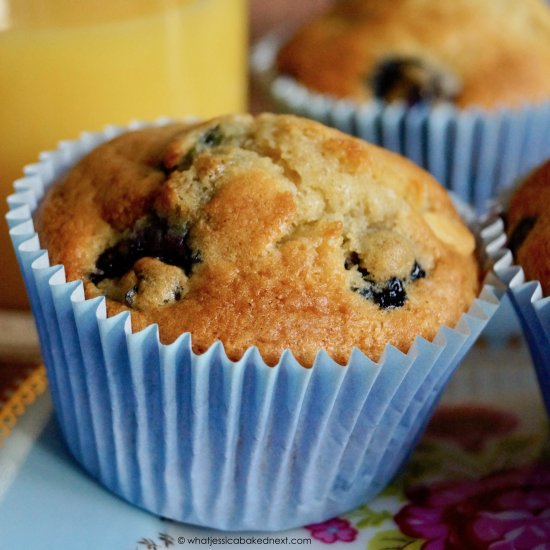 blueberry white chocolate muffins