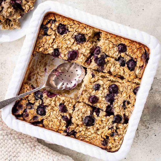 Vegan Baked Oatmeal