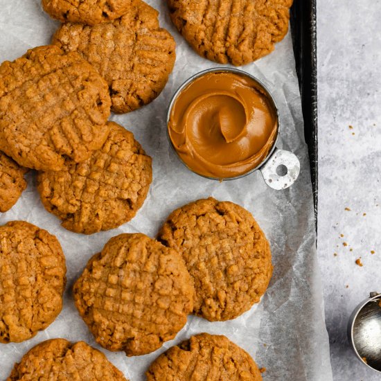 3 Ingredient Biscoff Cookies