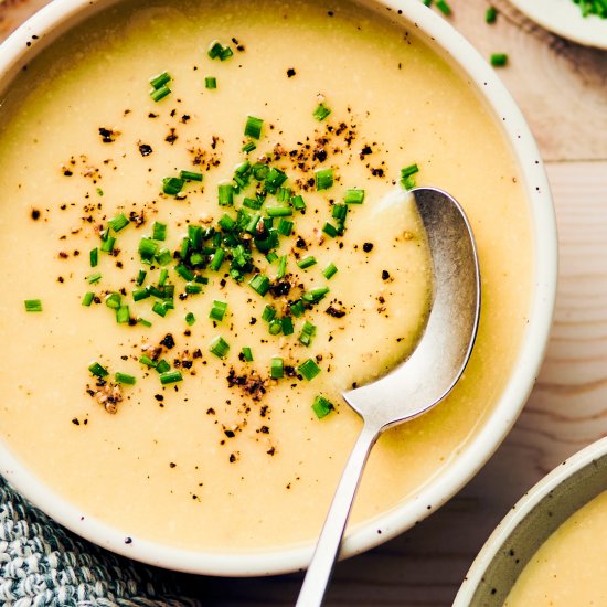 Vegan Potato Leek Soup