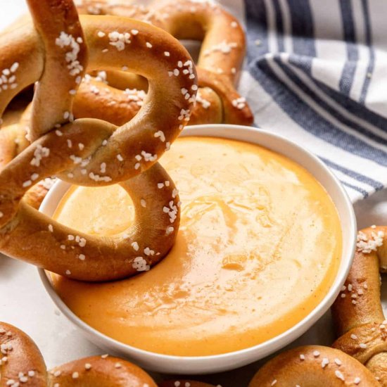 Pretzel Cheese Dip