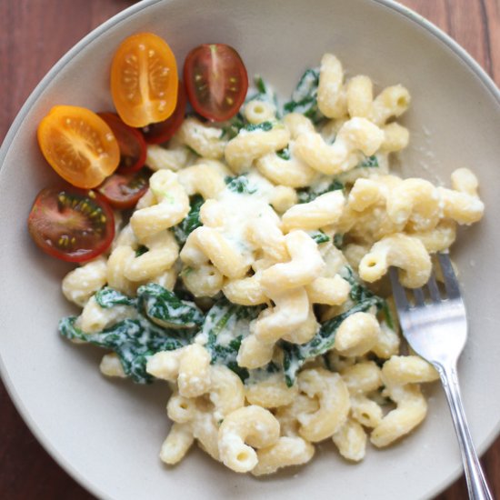 Lemon ricotta pasta with spinach