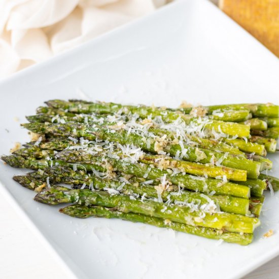 Garlic Parmesan Asparagus