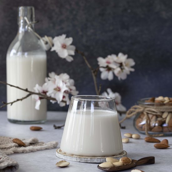 Homemade almond milk