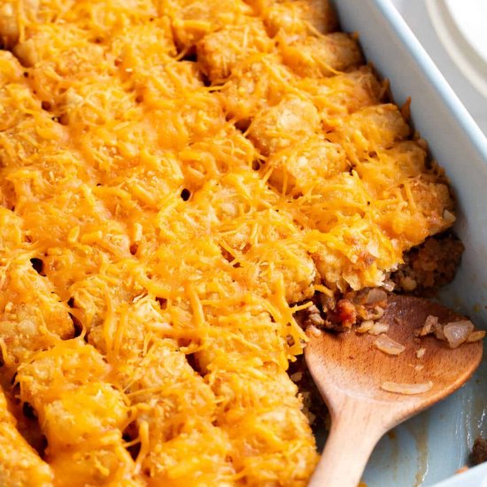 Cheeseburger Tater Tot Casserole