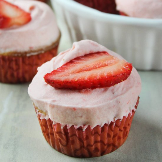 Strawberry cupcakes