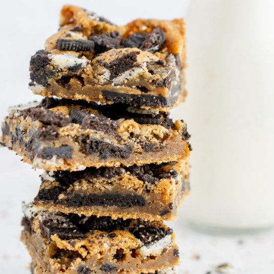 Oreo Blondies (Gluten Free Option)