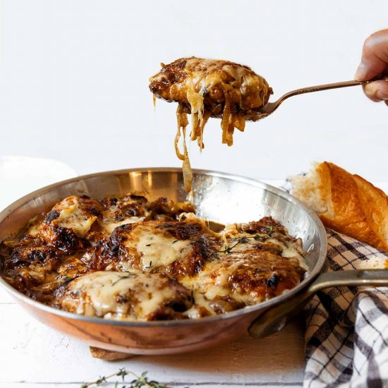 French Onion-Skillet Chicken