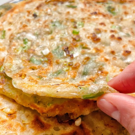 Flaky Chinese Scallion Pancakes