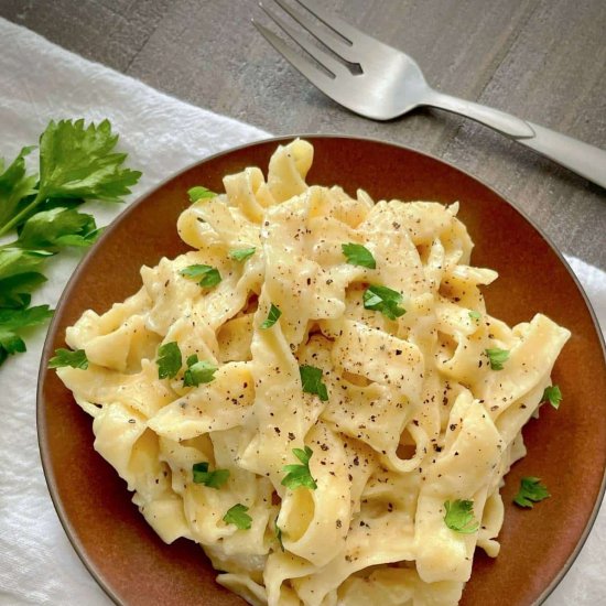 Vegan Fettuccine Alfredo