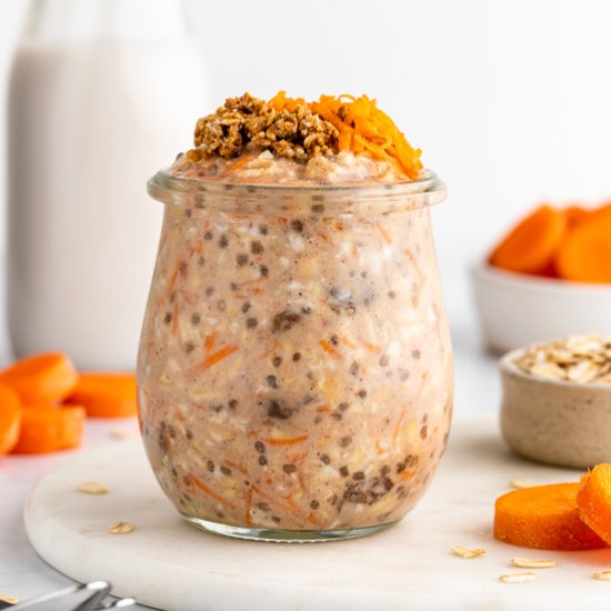 Carrot Cake Overnight Oats