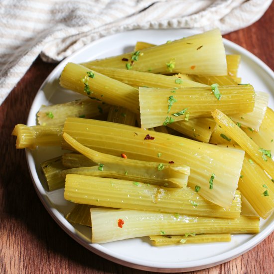 Whole30 Braised Celery