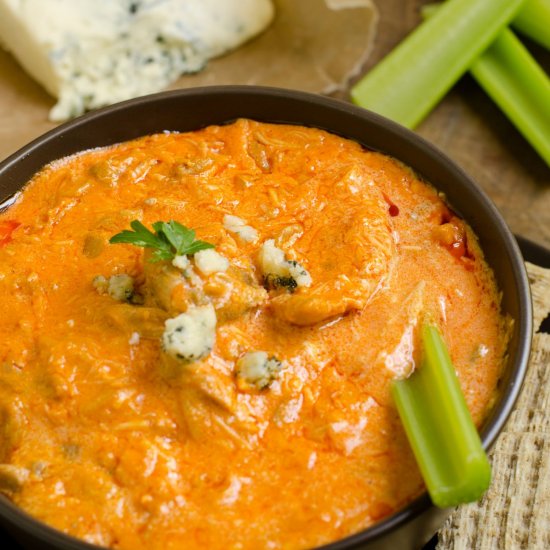 Healthy Buffalo Chicken Dip