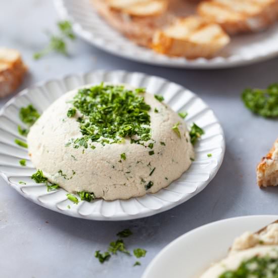 Vegan Cashew Cream Cheese