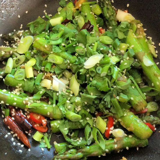 spicy stir fried asparagus