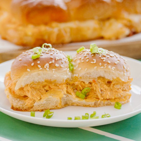 Super Quick Buffalo Chicken Sliders