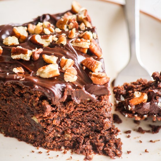 Chocolate Pecan Cake