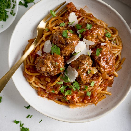 One-Pan Spaghetti and Meatballs