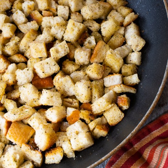 Homemade Herb Croutons