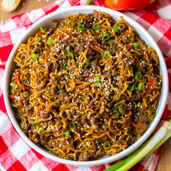 Beef Ramen Noodles (Slow Cooker)