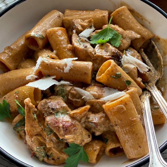 Spicy Chicken Chipotle Pasta