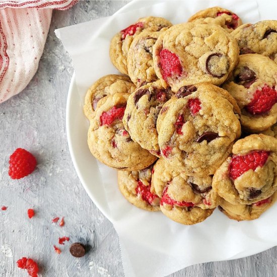 Raspberry Chocolate Chip Cookies