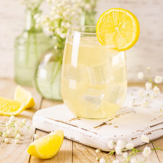 St. Germain Elderflower Spritz