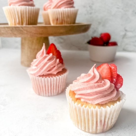 Gluten free Strawberry Cupcakes