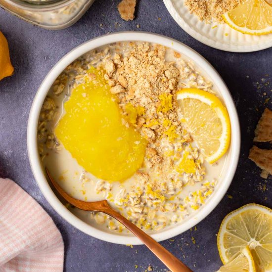 Lemon Cheesecake Overnight Oats