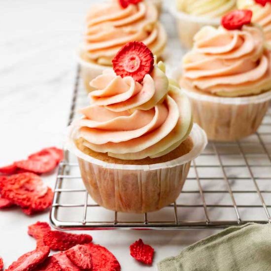 Strawberry cupcakes