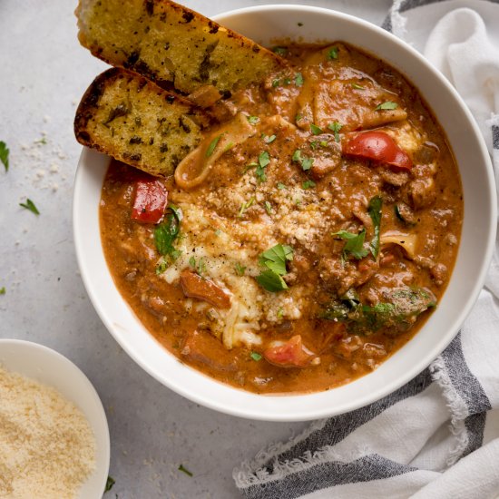 One-Pan Lasagne Soup