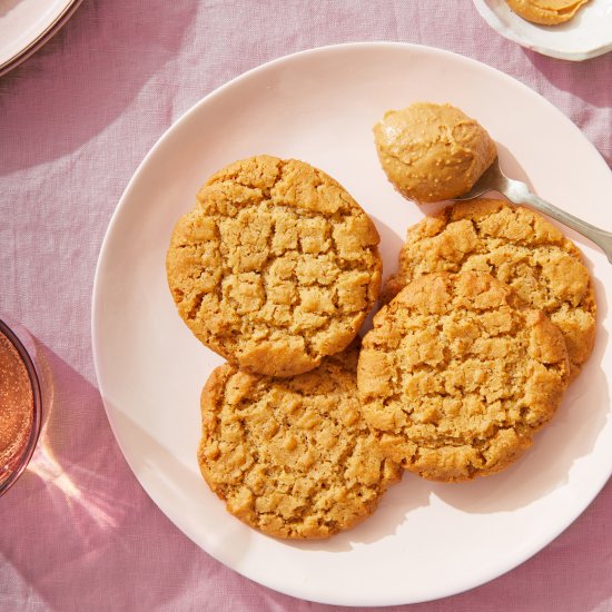 Classic Peanut Butter Cookies