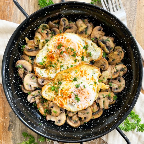 Spanish Eggs with Garlic Mushrooms