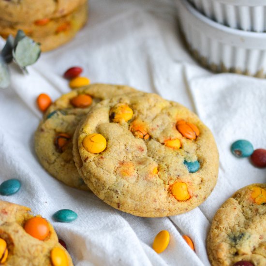 Vegan M&M Cookies