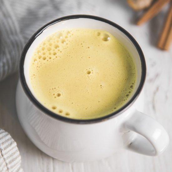 Fresh Turmeric Golden Milk