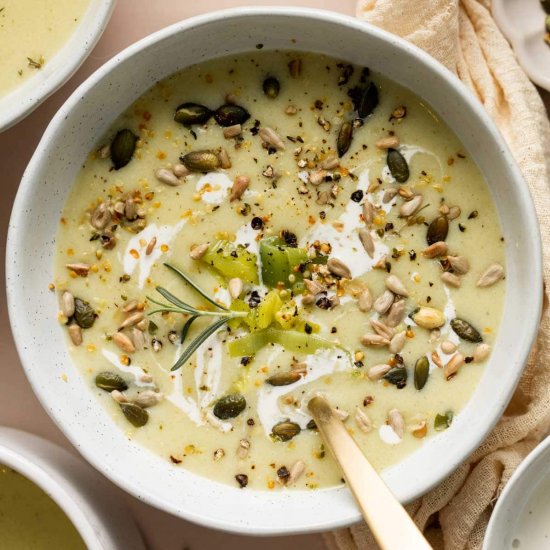 Creamy Leek Soup Without Potatoes