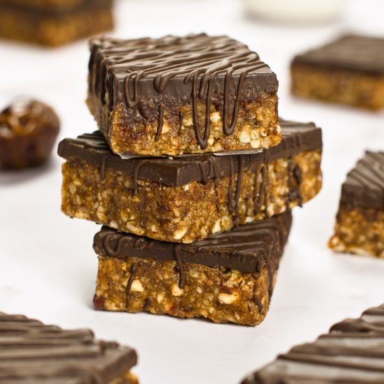 No Bake Chocolate Date Nut Bars