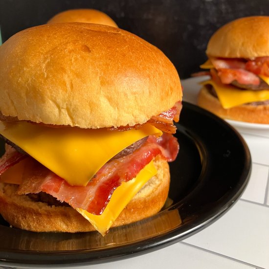 Wendy’s Baconator Copycat Recipe