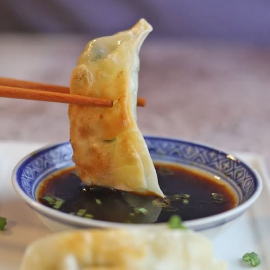 Gyoza dipping sauce