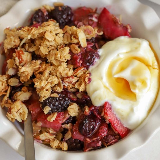 Berry Breakfast Crisp