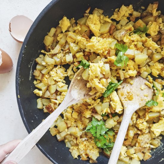 Breakfast Potatoes with Eggs