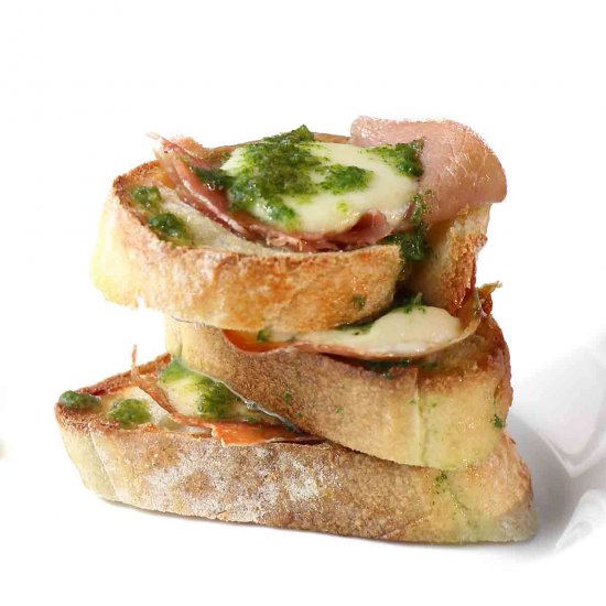 Prosciutto Bruschetta Appetizer