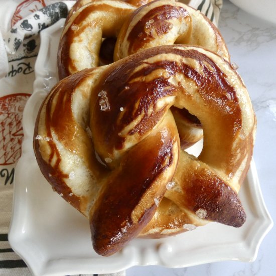 Small Batch Soft Pretzels