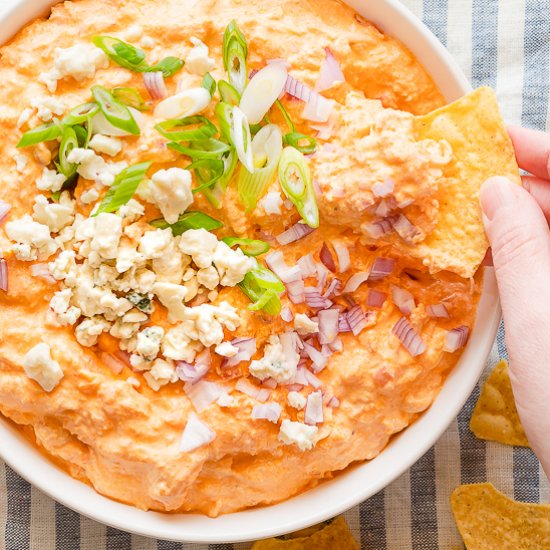 Greek Yogurt Buffalo Chicken Dip