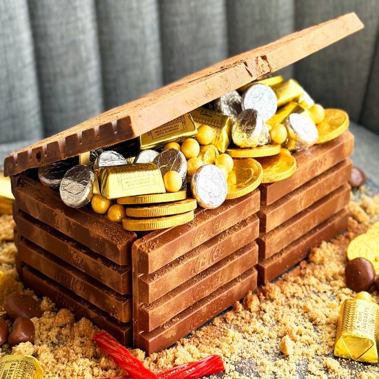 Treasure Chest Cake