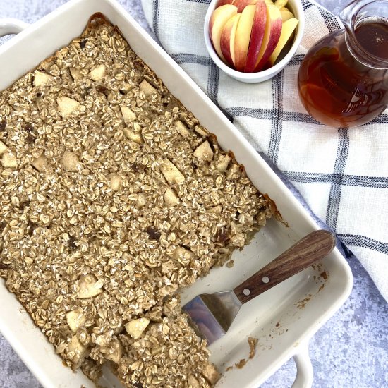 Apple Cinnamon Baked Oatmeal